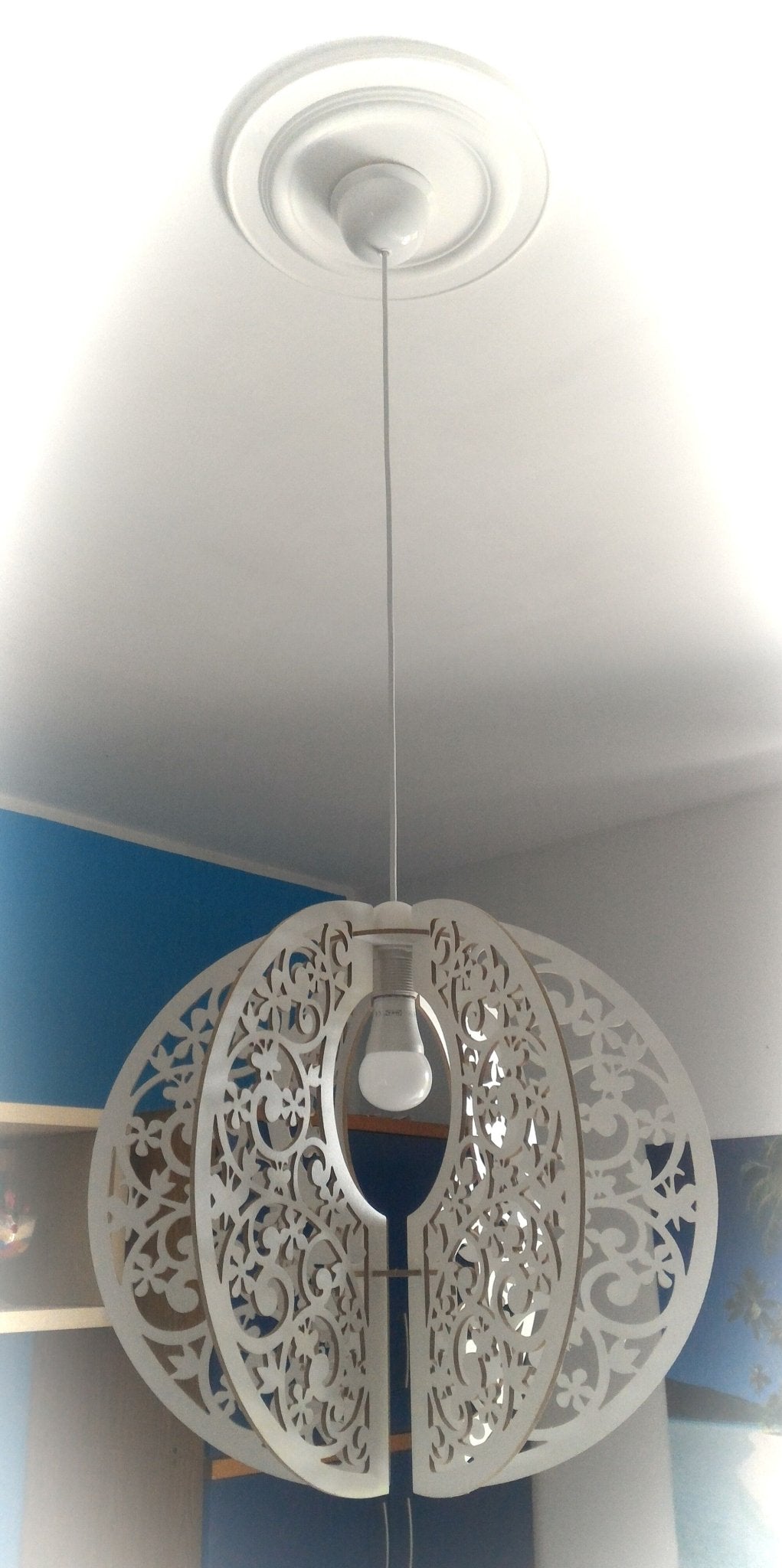 FIORI DI LUCE GLOBO - Lampadario a sospensione design floreale a forma di globo - Gmk Design