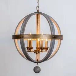GITANO V.3 - Lampadario forma di globo vintage in legno massello e candelabri in metallo dorato. - Gmk Design