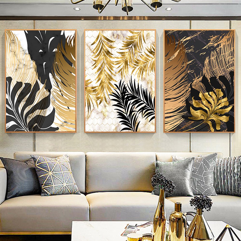 Stampe su tela raffiguranti immagini astratte di foglie di palma ed elementi dorati di habitat tropicali - Gmk Design