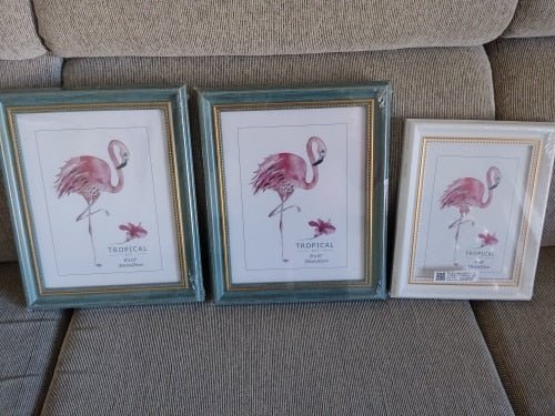 Cornici per foto eleganti in stile contemporaneo, disponibili diversi colori e formati. - Gmk Design