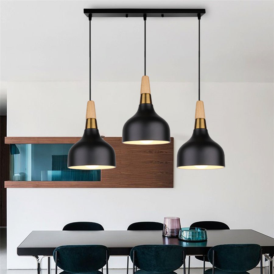 MODERNO V.1 BLACK - Lampadario dallo stile moderno nordico minimalista con inserti in legno e metallo dorato - Gmk Design